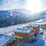 Апартаменты Jasna Centrum M - Free Jacuzzi & Sauna And Chopok View