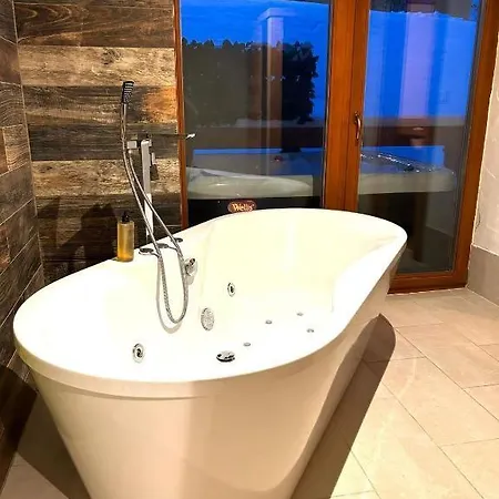 Jasná Wellness Maxim Jacuzzi&sauna Appartamento *